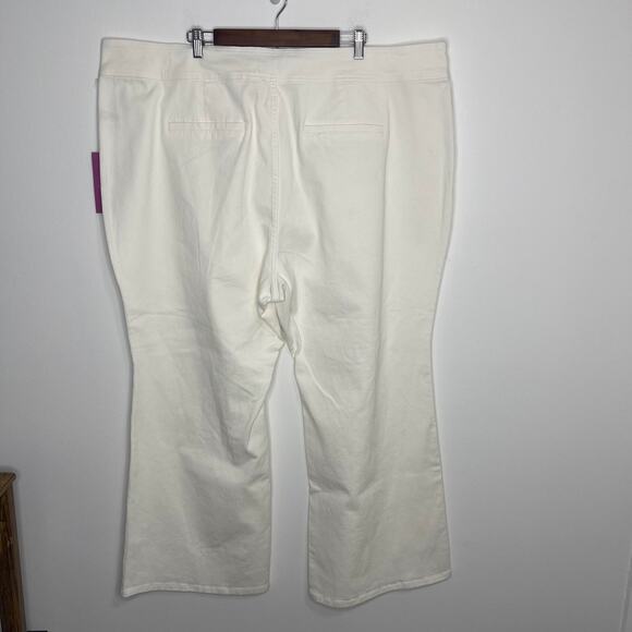 Victor Glemaud size 24 26 Women's High-Rise Flared Leg Jeans White plus sz - Picture 4 of 16